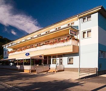 Penzion Anton Teplička nad Váhom Eksteriør billede