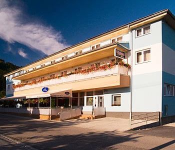 Penzion Anton Teplička nad Váhom Eksteriør billede
